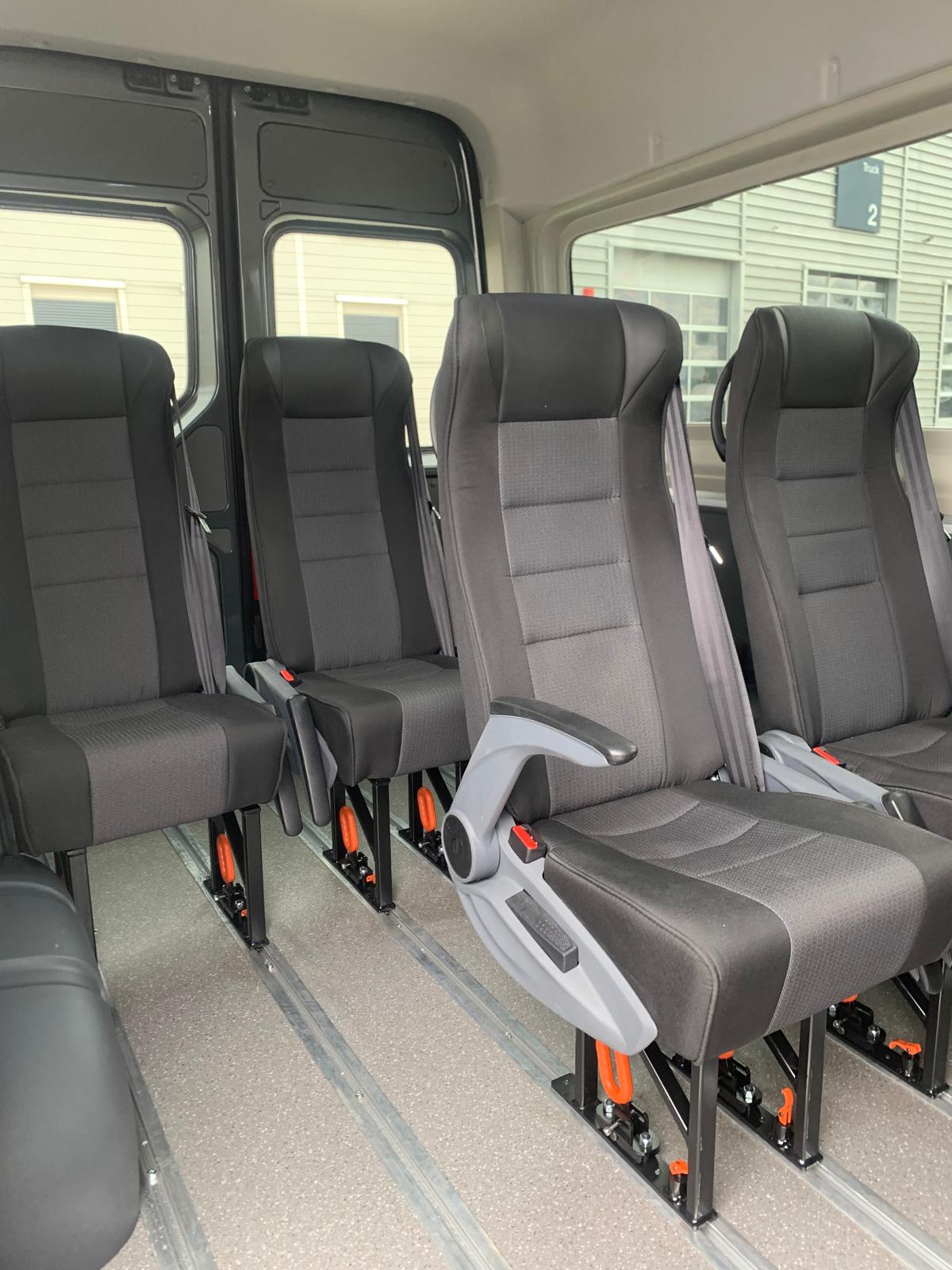 Interno shuttle
